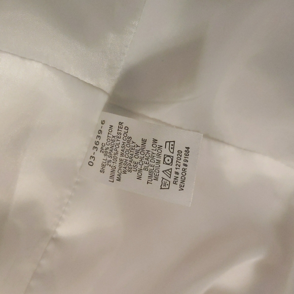 White 3/4 sleeve peplum Blazer - Picture 9 of 9